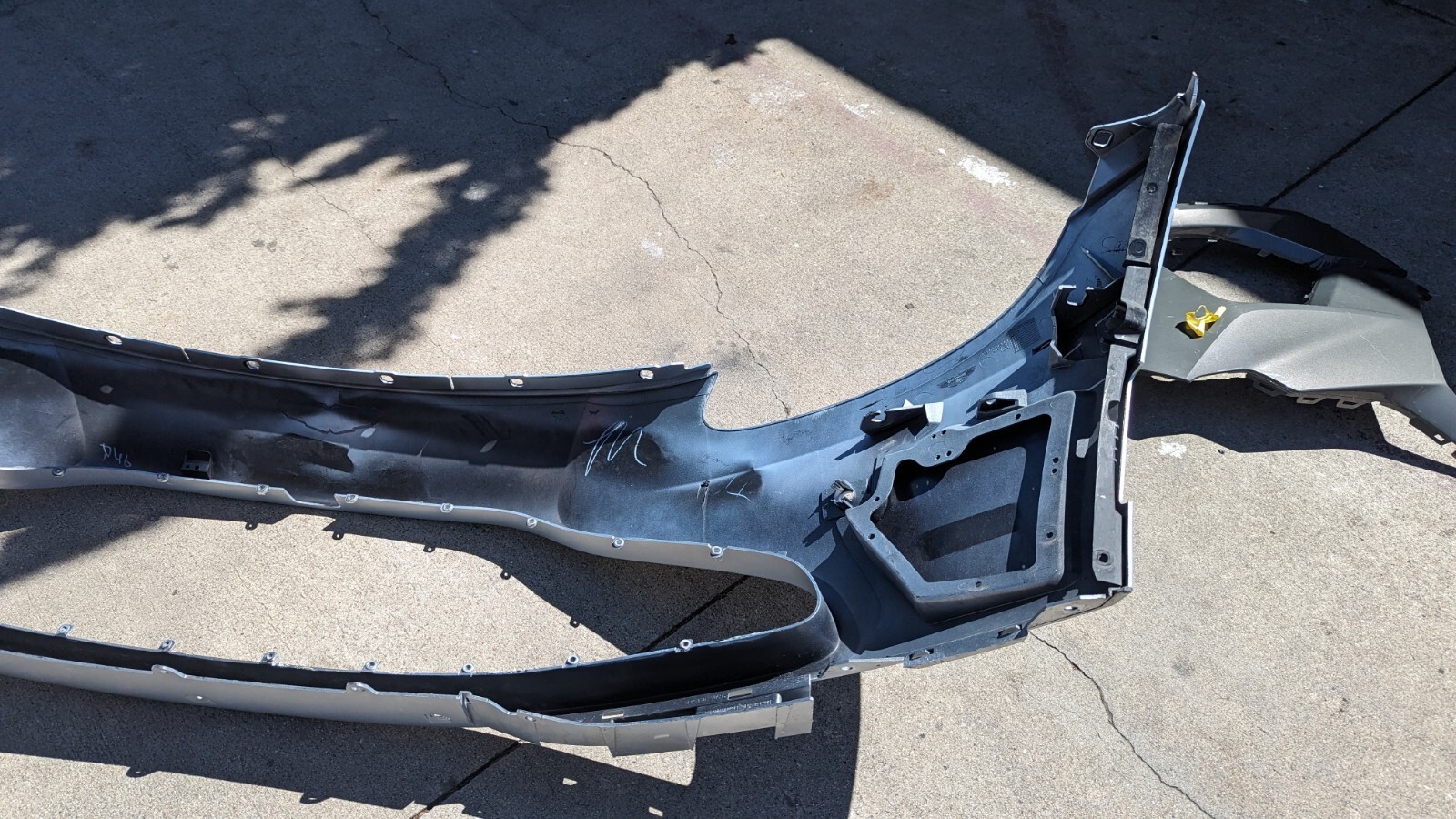 2019 2020 2021 2022 2023 Aston Martin Vantage Front Bumper Cover MY63-17D957 OEM