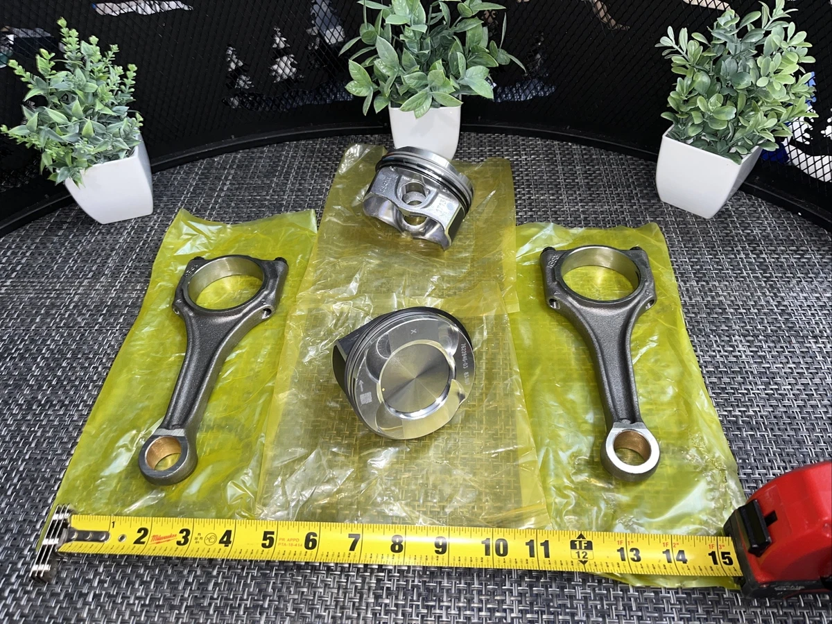 4 QTY! NEW- PISTON AND CONNECTING RODS for BMW 20i 25i 28i N20 2.0 