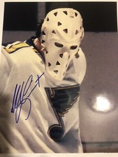 St. Louis BLUES Mike LIUT #1 MASK Close UP SIGNED 8X10 Holo & COA FAN-FAVORITE!