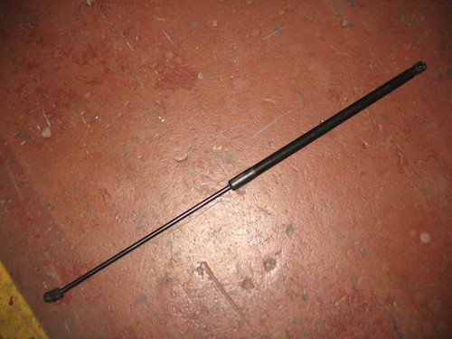 Original VW Golf 6 5K Gasdruckfeder für Motorhaube A7213 5k0823359d