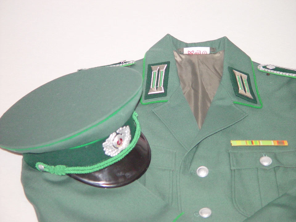 DDR VP Vopo Volkspolizei Uniform Wachtmeister, Größe m48, ungetragen - Bild 3 von 4