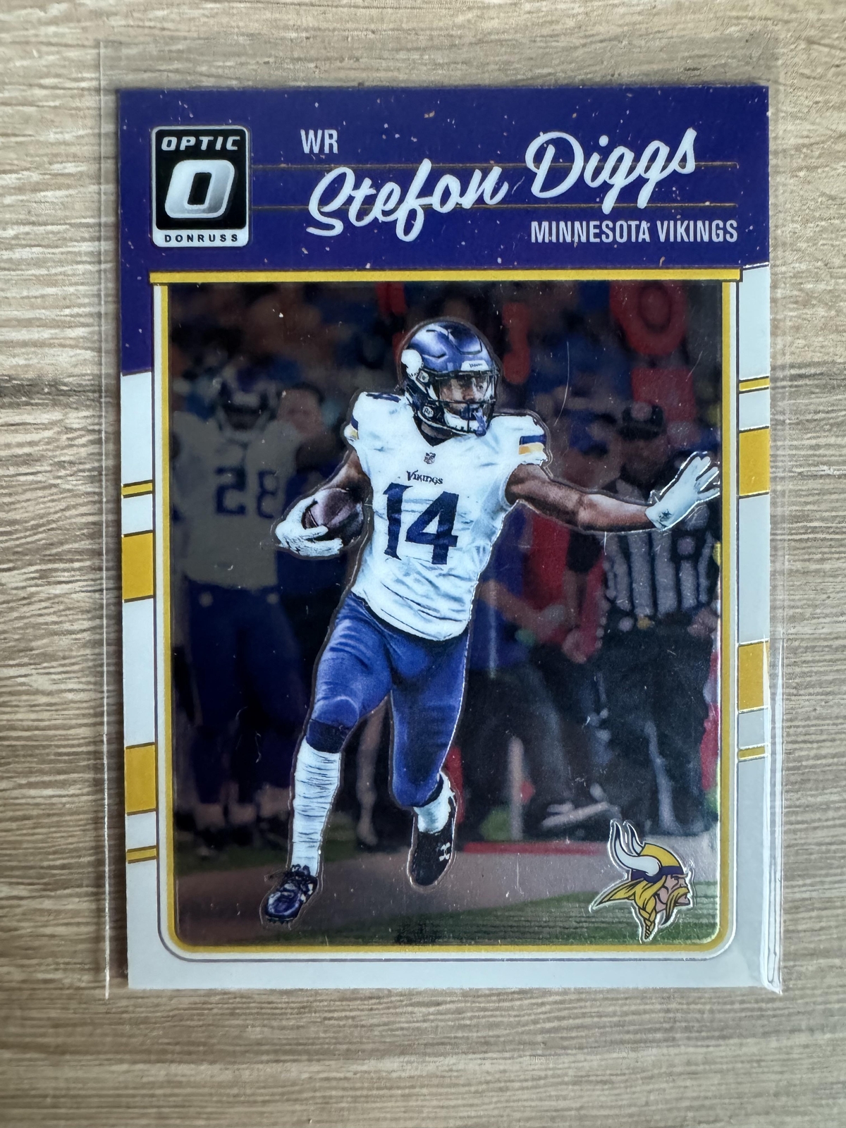 2016 Donruss Optic Stefon Diggs #61 Silver Holo - Minnesota Vikings