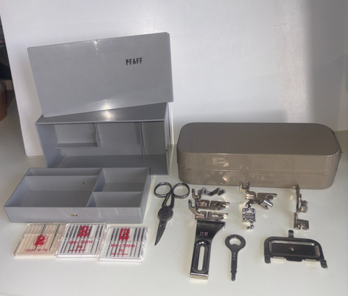 Zubehör für PFAFF Nähmaschine 332 Nähfuß  Rollsaumfuß Nähschere Nadeln u.v.m.