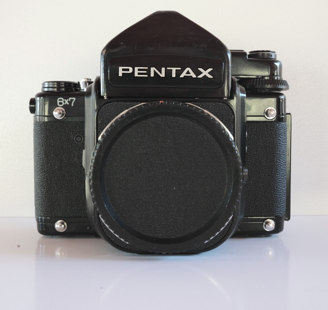 Pentax 67 [late]Medium Format Film Camera Body + TTL Prism – Clean