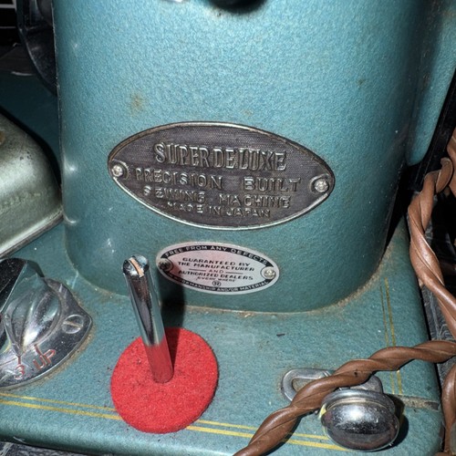 Super Delux Sewing Machine