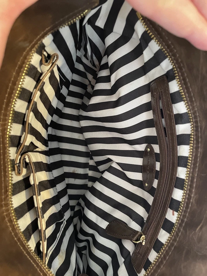 Bolso de Mano Gianni Bini Marrón con Estampado Animal en el Lateral Foto 3 de 4