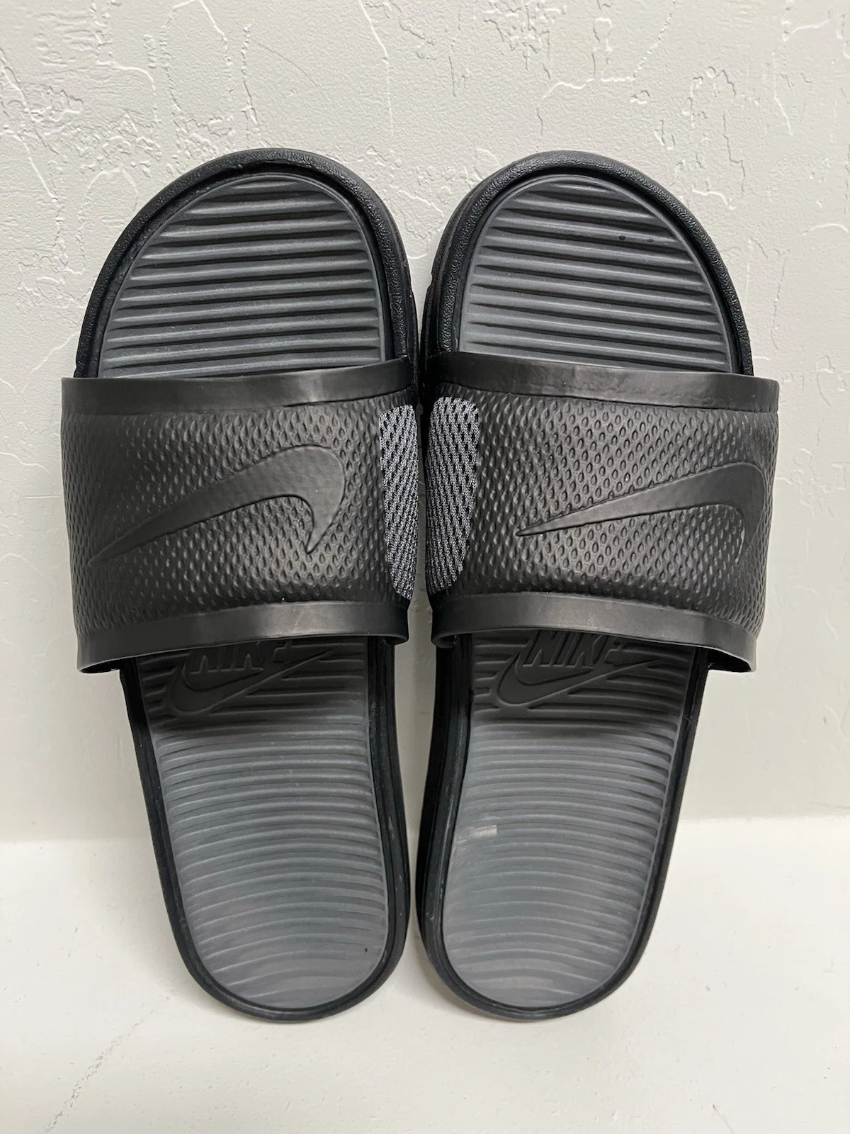 Nike Uomo Taglia 12 Benassi Solarsoft Slides Nero 431884 001