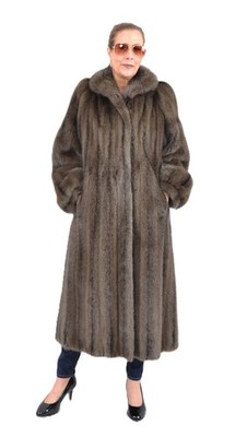 A5798 CROSSNERZ MANTEL NERZMANTEL ECHT PELZ PELZMANTEL Gr. 40 - MINK FUR COAT