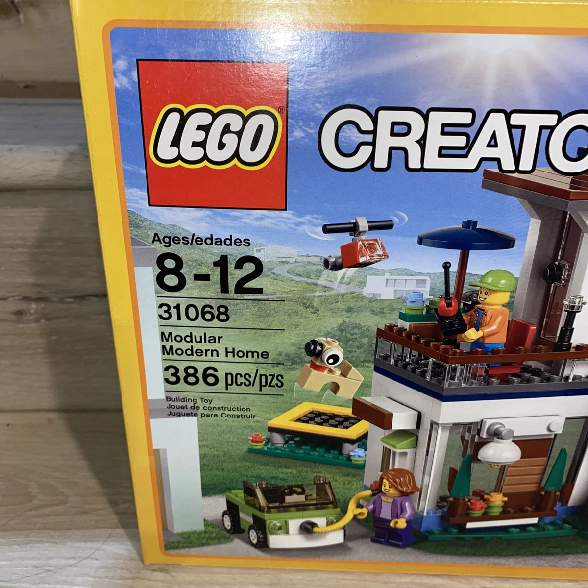 NEW Sealed in Box LEGO Creator 3 in 1 Modular Modern Home Retired Set 31068
