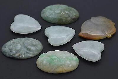 Lote de 7 piedras sueltas vintage talladas en jade verde rojo corazón, fruta y flor Foto 2 de 4