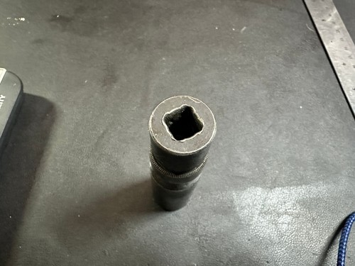 SNAP ON S9709B 3/8-DRIVE 13/16” IMPACT UNIVERSAL SPARK PLUG SOCKET 6-POINT USA - Picture 6 of 6