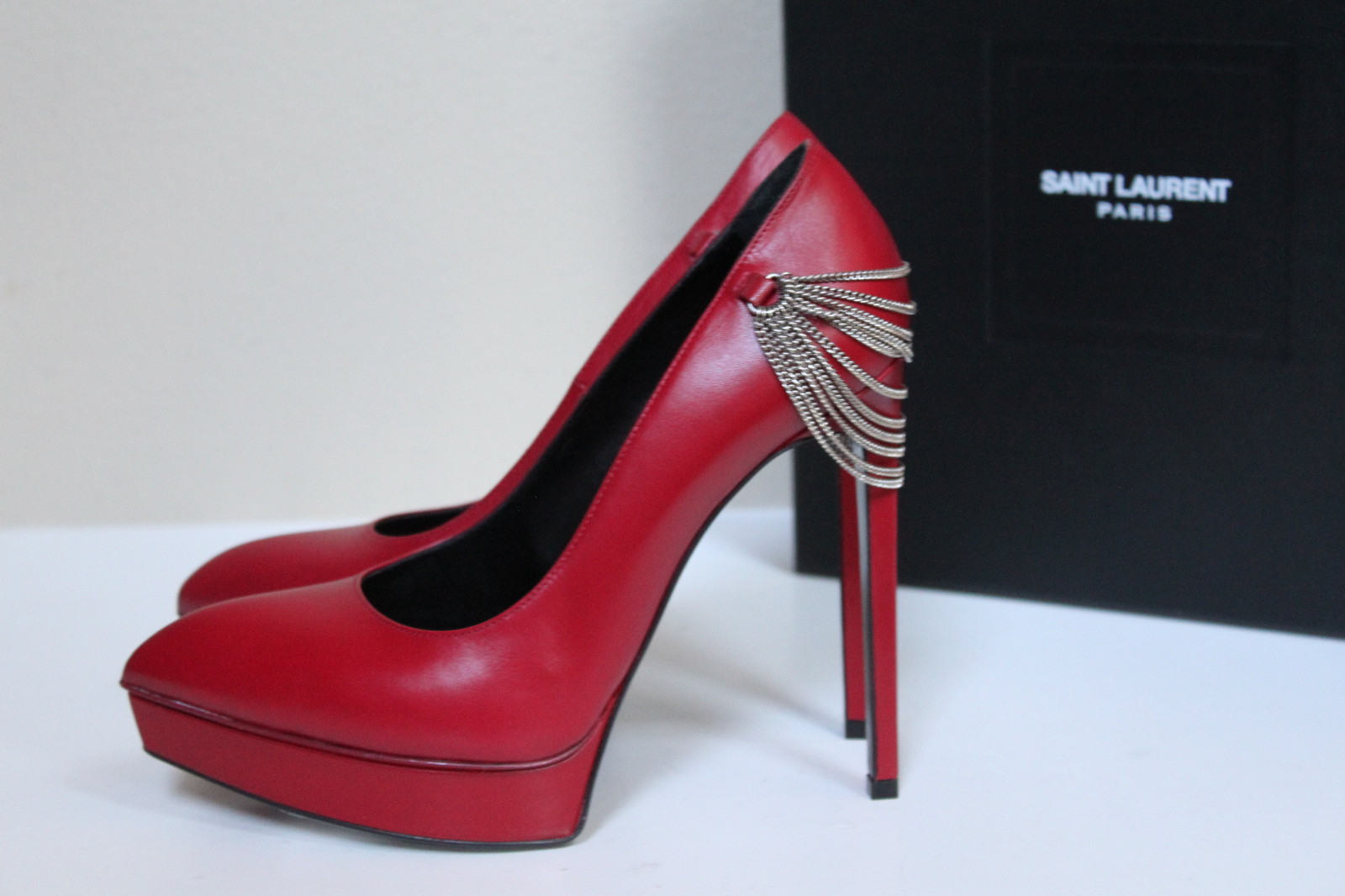 Scarpe decolte nuove tg 9 39 Saint Laurent pelle rossa Janis catena tacco a punta
