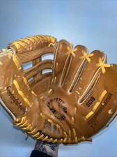 Spalding LEFT HT Deep Formed Pocket Competition Series Baseball Glove 42-581 
