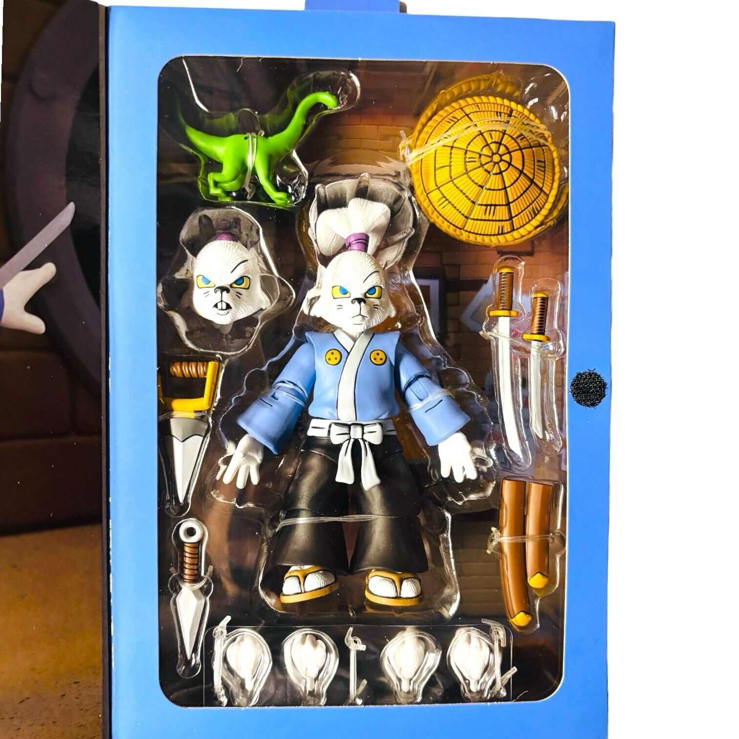 Picture 2 of 12