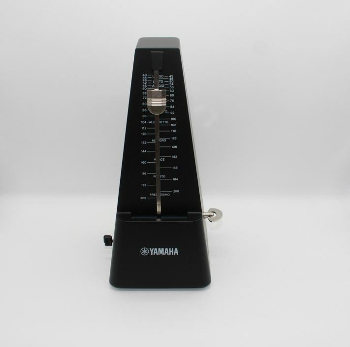 metronome出品です。 48-1-_SEIKO_e0600808-9c24-47df