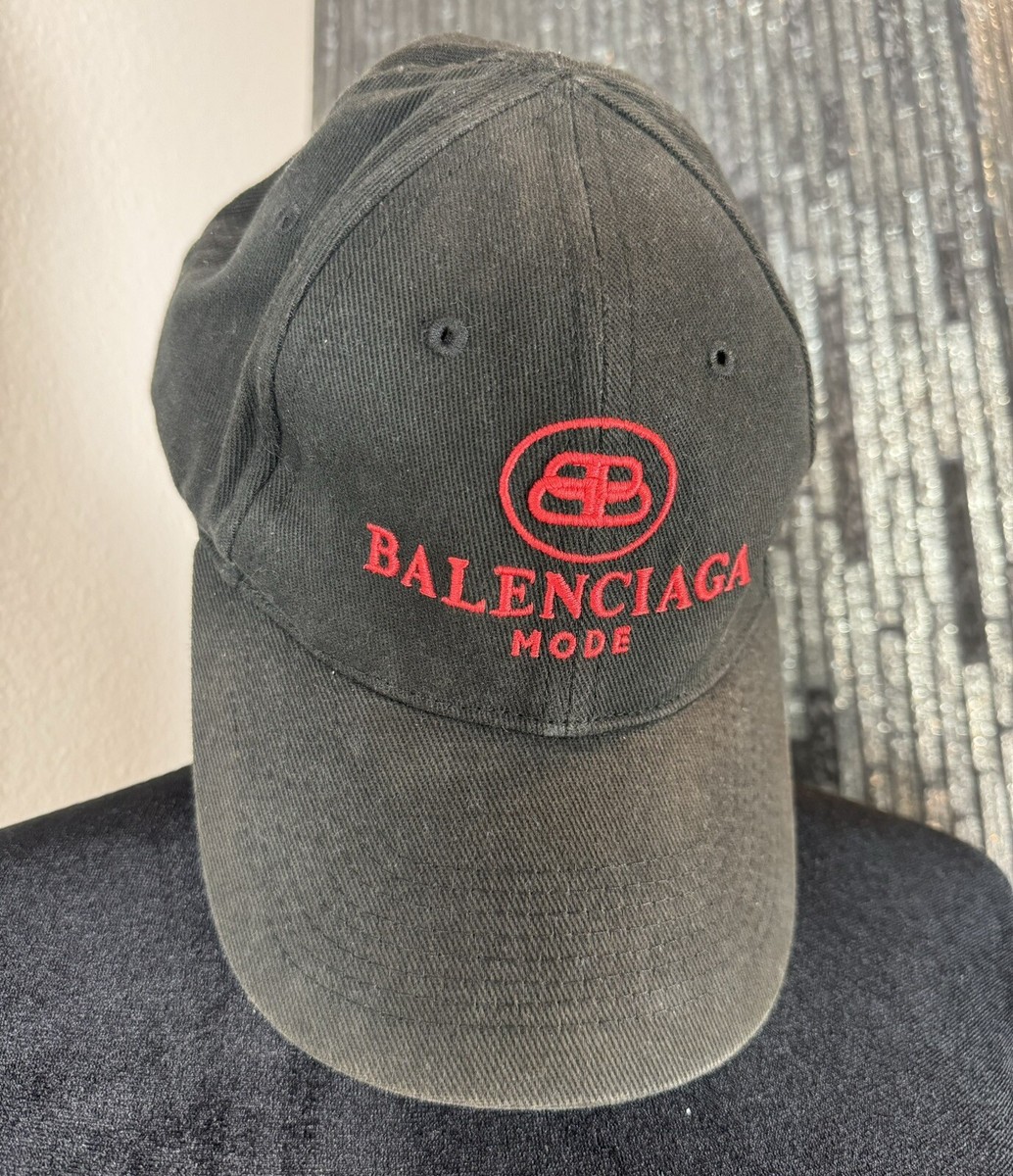 Authentic Balenciaga BB Mode Cap Baseball Hat in Black & Red Authentic Balenciaga BB Mode Cap Baseball Hat in Black & Red