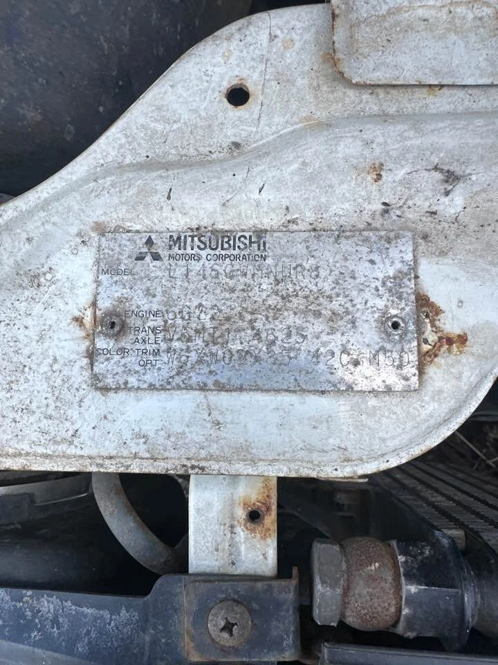 1989 Mitsubishi Pajero Left Driver Front Window Glass 83-91 #B659 - image 3 of 4