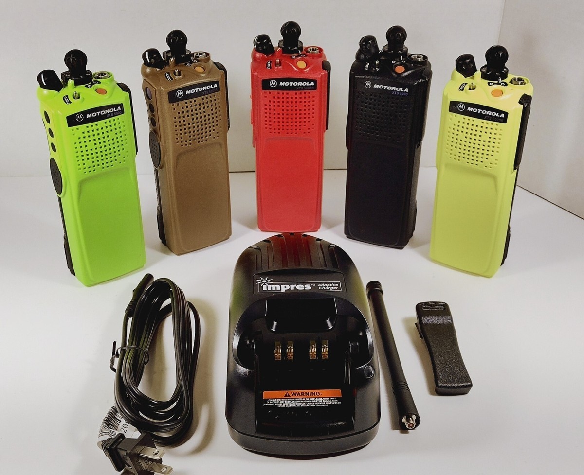 モトローラ xts 5000 実物　Motorola Motorola XTS5000 XTS 5000 VHF UHF Radio - TSHICOM
