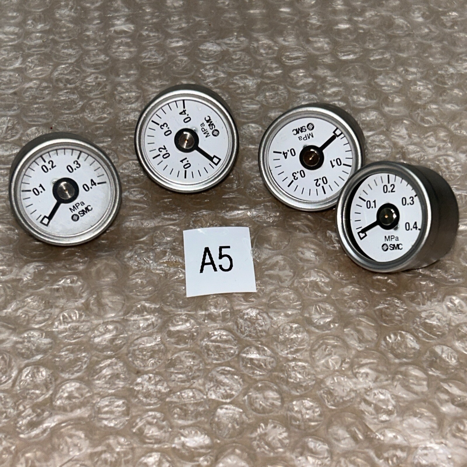 (4) SMC G33-4-01 Pressure Gauge for General Purpose NNB +Warranty