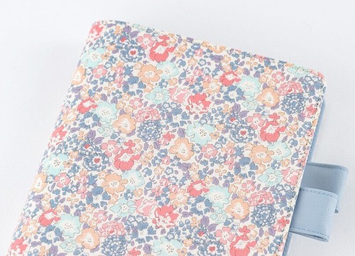 Hobonichi Techo 2025 LIBERTY TELAS Cubierta Flor Michelle/Paysanne JAPÓN NUEVO - Imagen 18 de 104