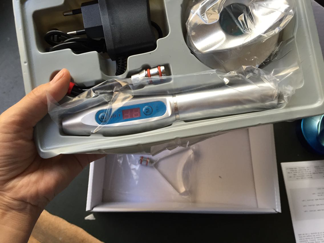 Wireless Dental LED Curing Light – 5W, 1500mW/cm², Purple, With Whitening Tip