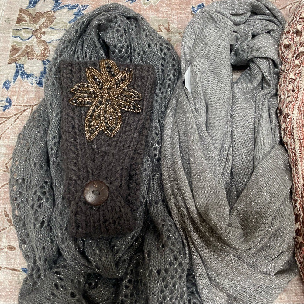 Assorted Knit Scarves Set - image 6