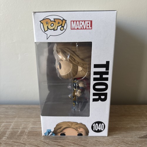 Funko Pop! MARVEL - THOR 1040 - THOR AMOR Y TRUENO - Imagen 2 de 6