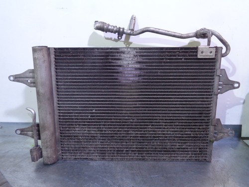 6Q0820411J KONDENSATOR / KÜHLER DER KLIMAANLAGE KONDENSATOR / B3222 BEHR / 47466