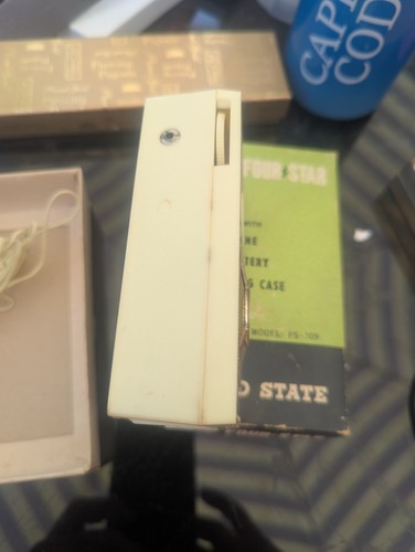 Four-Star Solid-State Transistor Radio in Box ~ FS-701 ~ Hong Kong - Picture 3 of 4