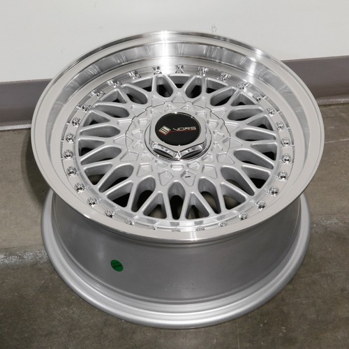 15x7 Silver Wheels Vors VR3 4x100/4x114.3 32 (Set of 4) 73.1 - Picture 5 of 7
