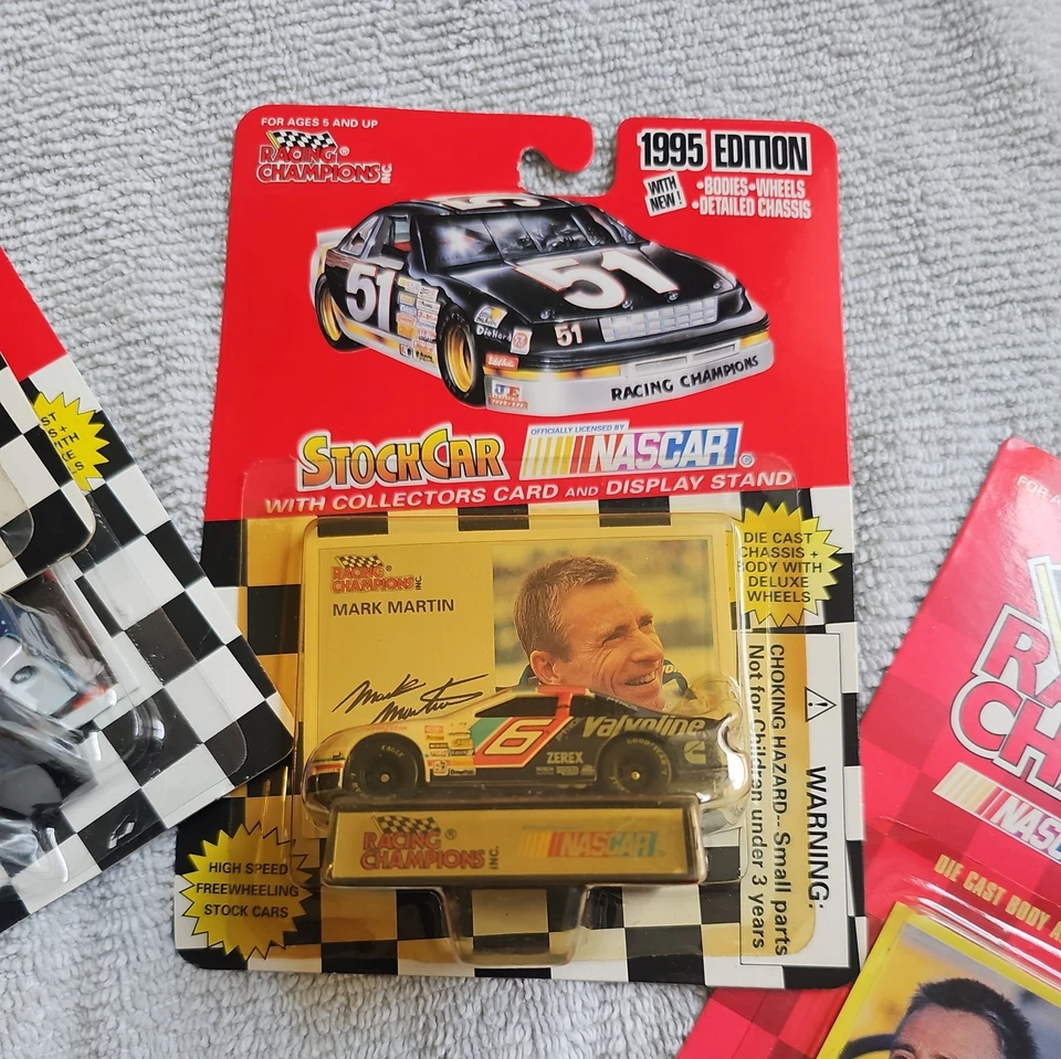 VTG 1993,2-94,95,96 Lot of 5 Racing Champions 1:64 StockCars Mark Martin NASCAR  - Image 4 of 4