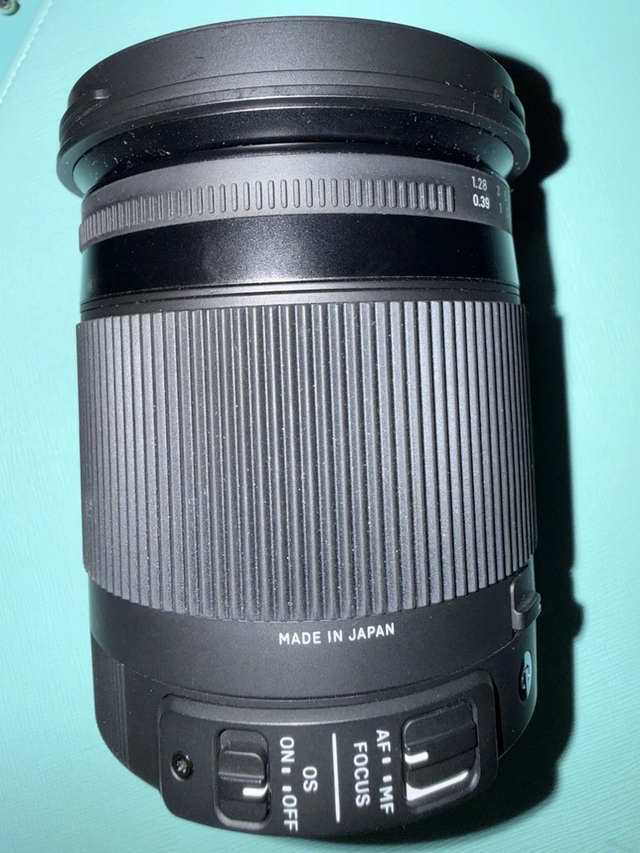 Sigma 18-300mm 1:3.5-6.3 DC Lens - Image 2 of 4