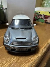 1/18 AUTOart MINI COOPER S Diecast Car Dark Siler