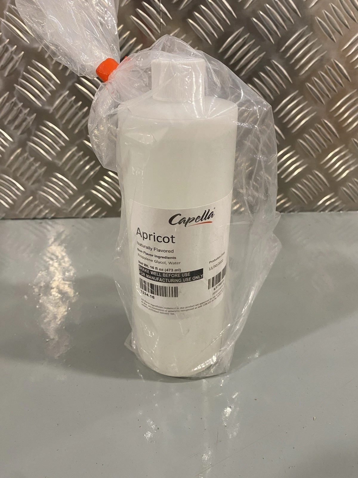 Capella Apricot Flavour Concentrate 16oz 473ml Production Date 30/11/2020