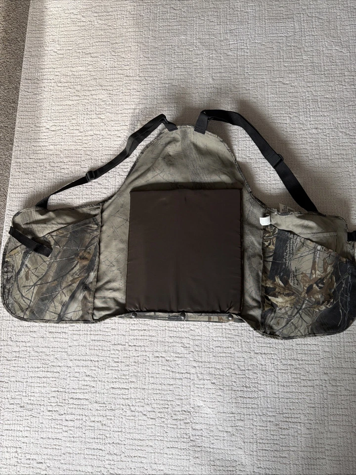 H.S. Strut Turkey Vest Real Tree Hardwoods With Built In Cushion NWT - Image 4 of 4