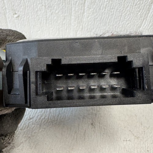 2010 VOLKSWAGEN PHAETON SUN ROOF MOTOR OEM 3D0959591D - Picture 7 of 12