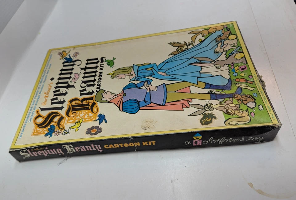 Kit de dibujos animados Walt Disney's Sleeping Beauty Colorforms juguete casi completo de colección Foto 3 de 4