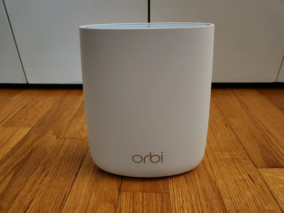 NETGEAR Orbi RBS20 Satellite Home Mesh WiFi Tri-band AC2200 -Converted Router- - Image 2 of 3