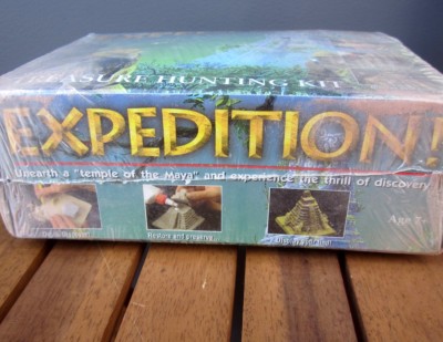 ＥＸＰＥＤＩＴＩＯＮ ＴＥＭＰＬＥＳ ＯＦ ＴＨＥ ＭＡＹＡ　マヤ神殿発掘キット EXPEDITION Temple of the Maya model kit NWT treasure hunting