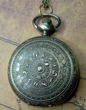Vintage Taschenuhr mit Tierkreiszeichen und Kette Analog