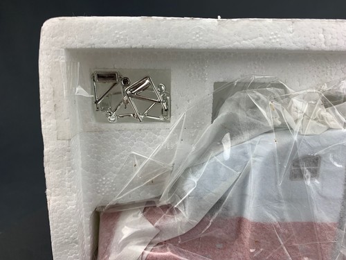 First Gear • Beer Nuts Freightliner FLD 120 Semi-Truck & 48’ Trailer NIB! D1093 - Picture 4 of 10