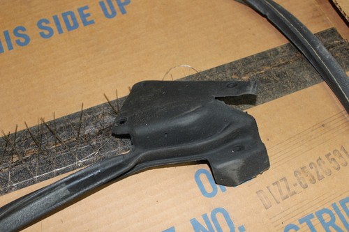 NOS 1971 1972 1973 FORD MUSTANG LH & RH DOOR WEATHERSTRIPS D1ZZ 6520531 A 530 A - Picture 6 of 10