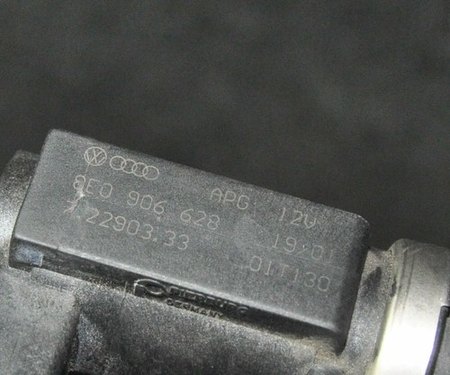 Audi A4 B6 1.9 TDI 96kW Ladedruckventil 8E0906628 2004