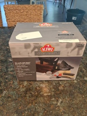 Kiwi Select Shoe Care Kit, with Horsehair Shine Brush