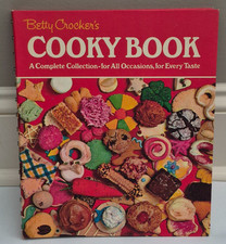 Betty Crockers Cooky Book 1963 Hardcover Spir...