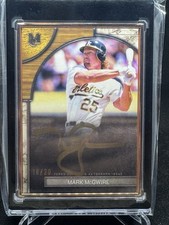 Topps Museum, Gold Ink, Autograph  /20 Mark McGwire With The Gold Frame. 🔥⚾️🔥