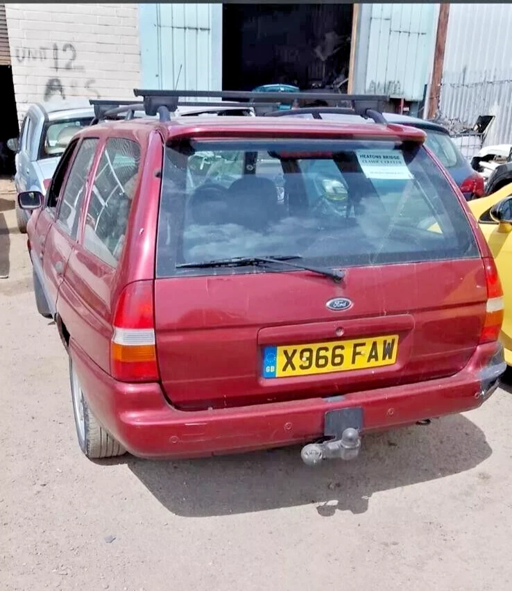 Ford Escort 1.8 diesel Finesse  Mk6 Estate - Picture 1 of 15