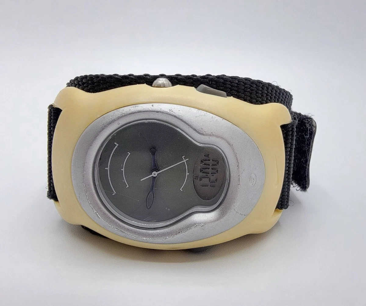 Men's Nike ACG Ambient Refresh WA0003 Vintage Digital Analog Watch New Battery