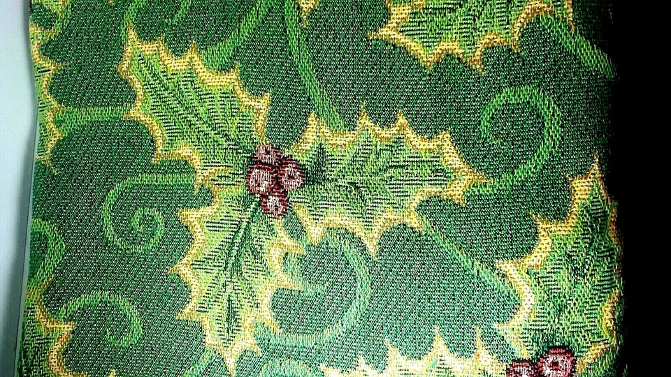 Tapestry Holly leaves Throw Blanket w Gold metallic threads Fringe 51' x 63" - Image 4 of 4