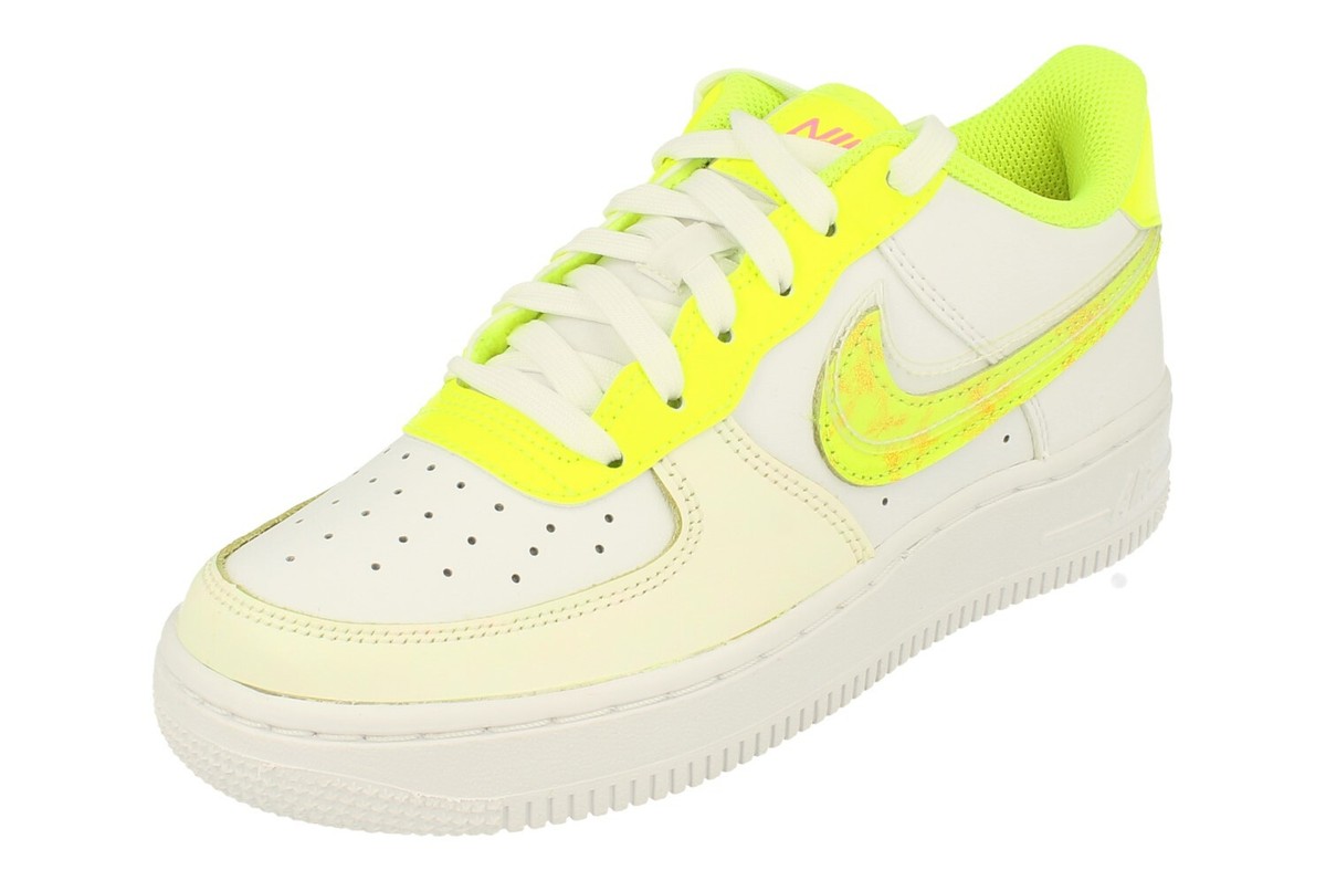 Sneakers Air Force Giallo Fluo Nike Air Force LV8 GS Trainers